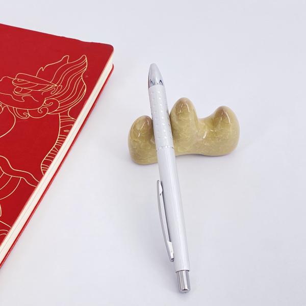 Wholesale Promotional Pen Matte Press Ballpoint Pen Creative Gift Ball Pen