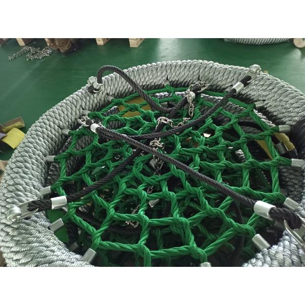 Двор парка сада на открытом воздухе детей места качания веревочки спортивной площадки чистых безопасный коммерчески