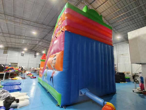 Slides infláveis comerciais populares PAW Patrulha tema Slides infláveis Castelo para crianças e adultos