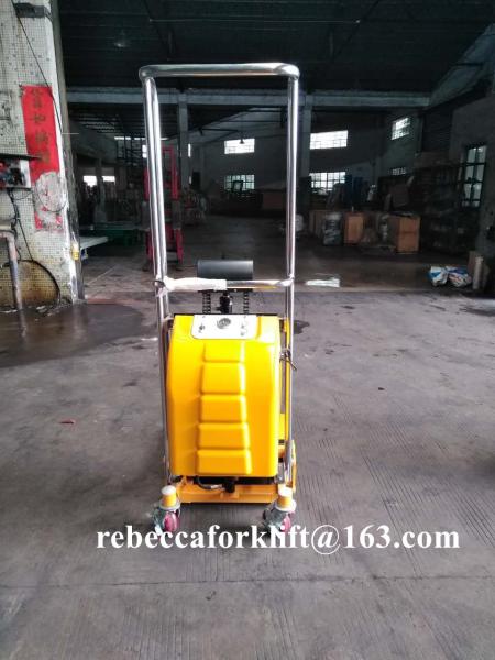 1300mm 400kg Light Duty Forklift With Adjustable Fork Built In Overload Value