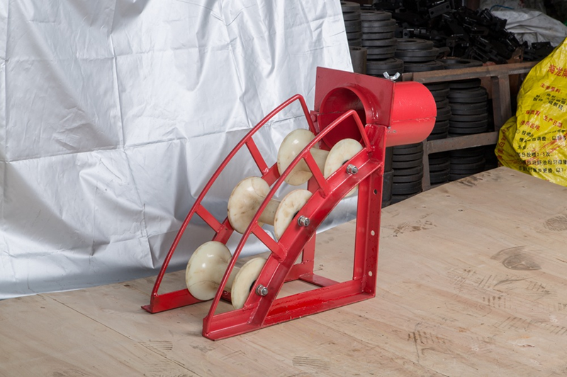 B Series Cable Entrance Roller — Durable Heavy-Duty Steel Structure with High-Strength Nylon/Aluminum Rollers for Underground Power Installation