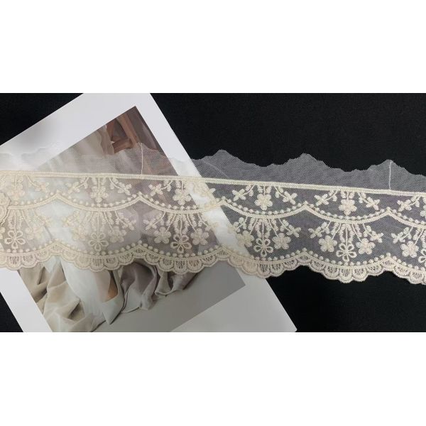 Exquisite French Wave Pattern Eco-Friendly Voile Lace with Water-Soluble Mesh and Embroidery Stretch Fabric