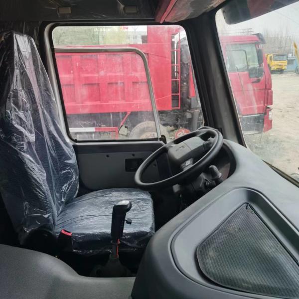 Heavy Duty  10 Wheels Second Hand  Sinotruck Howo Used Tractor Truck With Weichai Engine