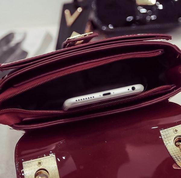 2016 spring new jelly small square package European and American fashion women lock chain shoulder bag Messenger bag