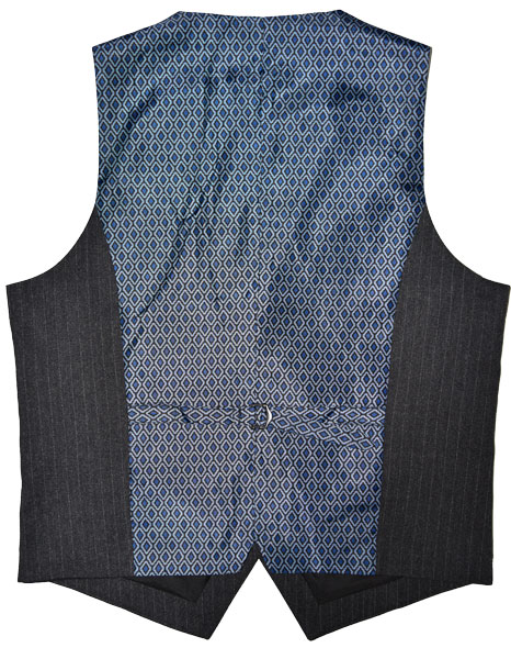 Classic Measure Mens Slim Fit Tailored 3 Pieces Suit Dark Grey Stripe Business Person