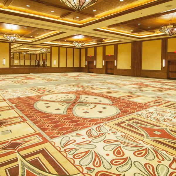 Customized Color Puzzle Pattern Axminster Hotel Flooring Carpeting in Yellow and Red