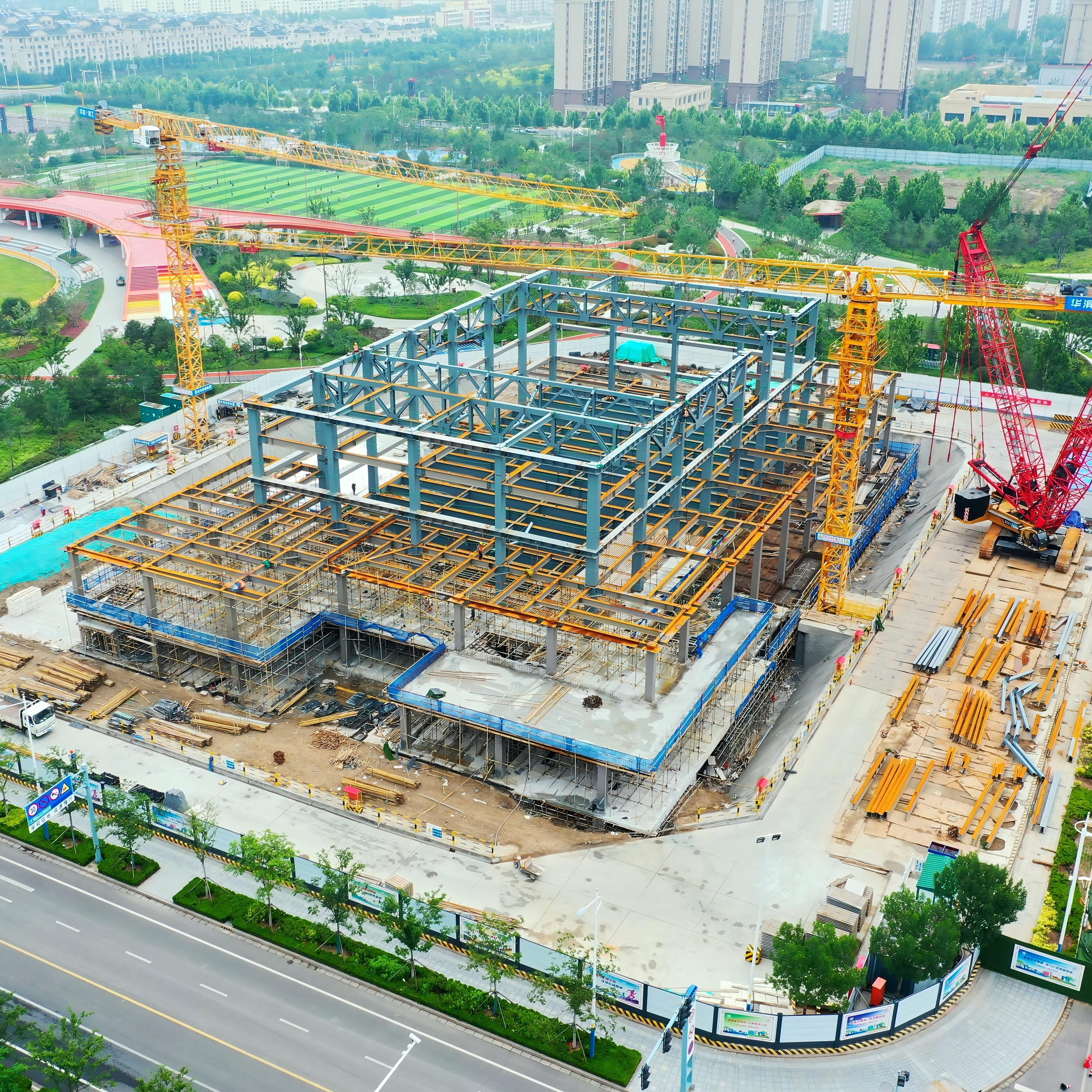 Multi Level Metal Frame Buildings Steel Parking Structure Fireproof Coating