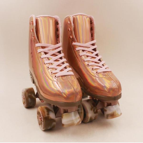 Marble Wheels Quad Roller Skates For Women PU Leather Shiny Pattern