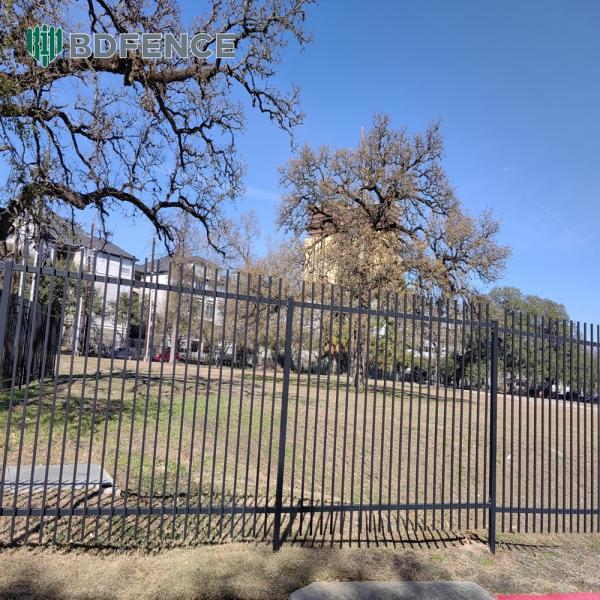 Budget Tubular Steel Fence Cost-Saving