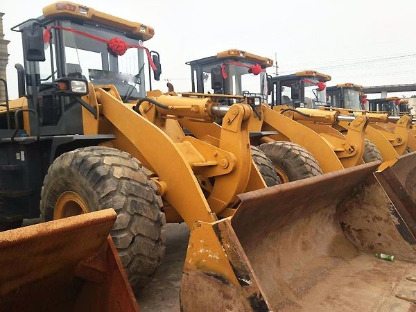 1.642L Displacement 5T 7.1km/H Loader Construction Equipment