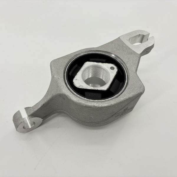 1663300243 Suspension Bushing for Mercedes Benz Engine M276 W166 X166 C292