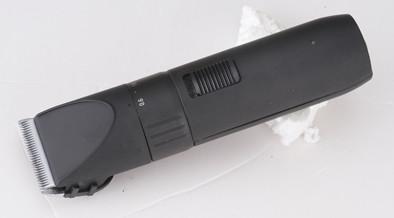 High Efficient Durable Wireless Hair Clippers With Stainless Steel Blades