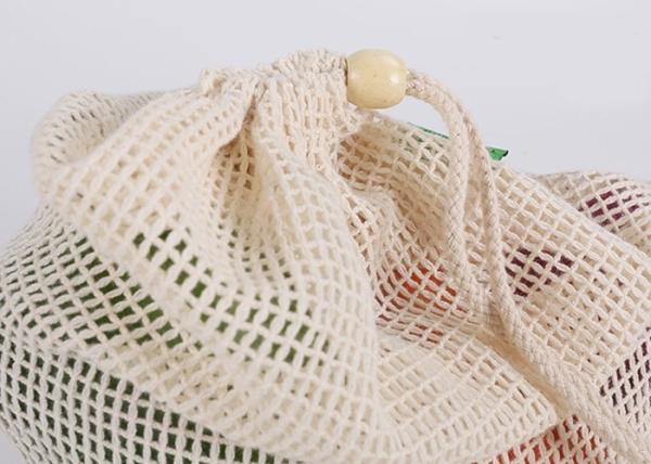 O saco da malha do algodão do supermercado, produto reusável do algodão orgânico ensaca respirável
