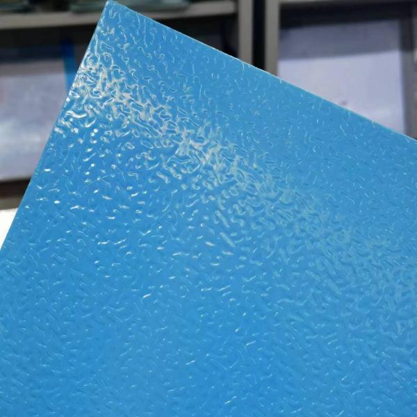Épaisseur 0,6 mm en aluminium laqué