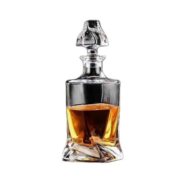 Selling 750ml Clear Spirit Glass Vodka Bottle Empty Diamond Shaped Gin Bottles