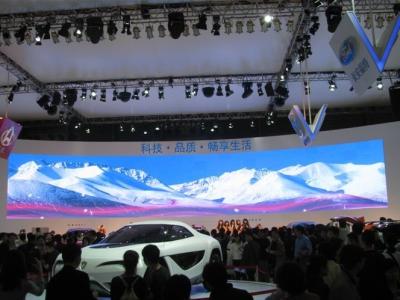 P2.5mm Full color Rental LED Wall , High Pixel Pitch LED TV Screen with Front Service Aluminum Cabinet
