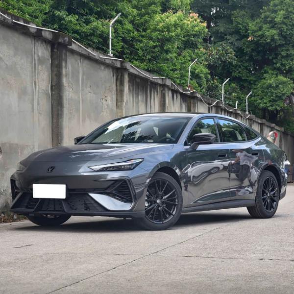 For Sale Changan UNI-V 2024 IDD 1.5T 2.0T Plug in Hybrid Sedan