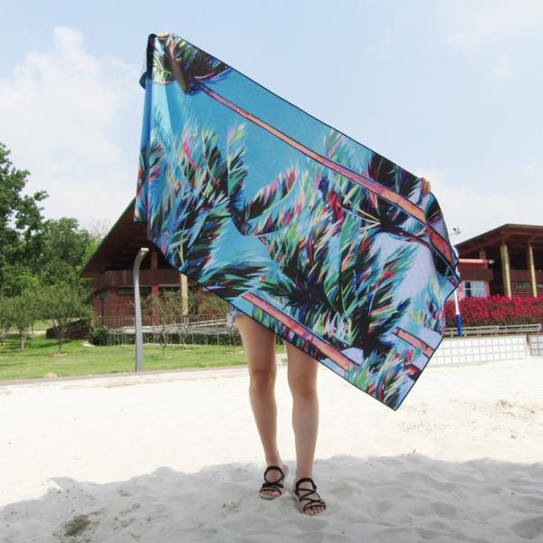 Digital Printed Logo Rectangular Microfiber Serviette Magntique Beach Towel With Reinforced Stitching