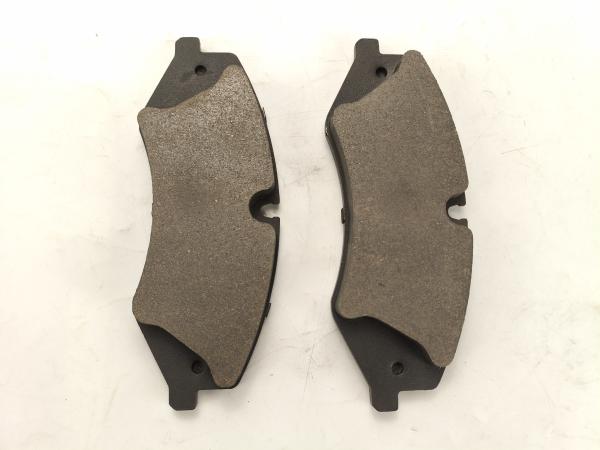 Range Rover Car Brake Parts  LR019618 LR015577  Front Brake Pad