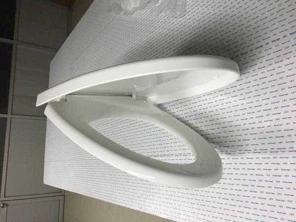 Professional Plastic WC Seat Cover White Color With Mute Rubber Gasket