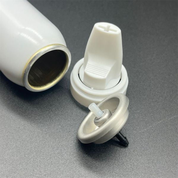 Gentle Wide-Fan Hair Mousse Dispensing Nozzle for Curly and Coily Hair Types with Frizz-Free Hydration Delivery