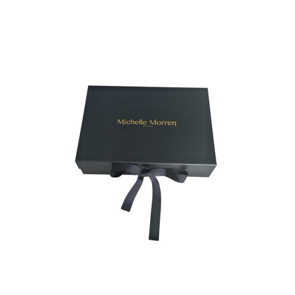 Nude Color Printing Folding Gift Boxes Ribbon Magnet For Wedding Dress