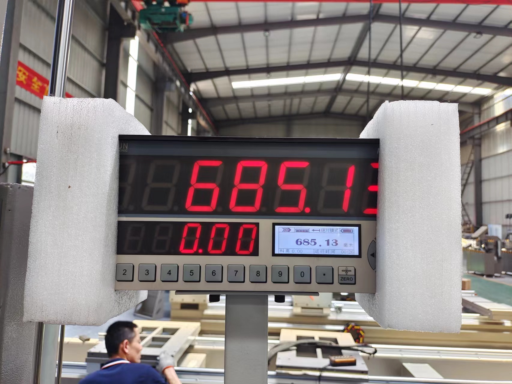 550 автомата для резки двери окна лезвия пилы вырезывание CNC алюминиевого UPVC двойное главное с пилы