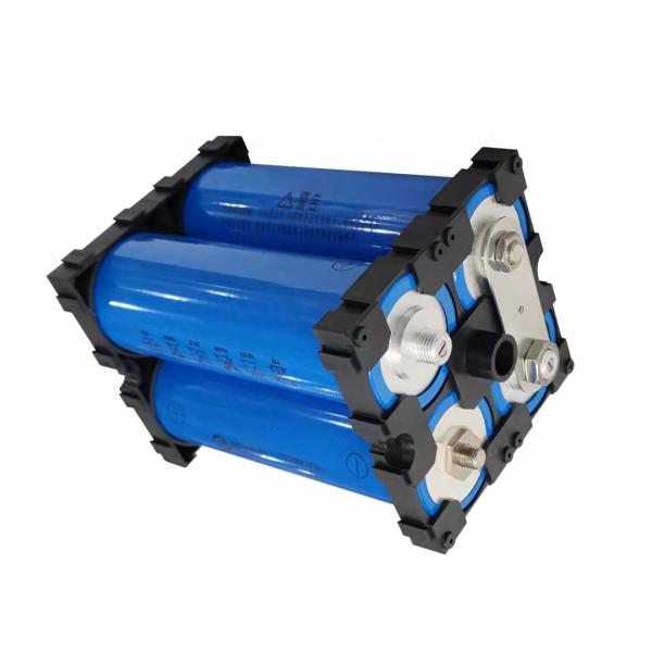 4pcs Lithium RV Battery Pack 12V100Ah 3.2V Grade A+ For Lawn Mowers