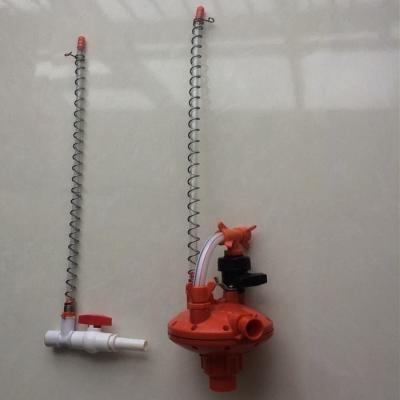 Sistema automático de água potável para fazenda de aves regulador de pressão de água de plástico para aves domésticas linha de bebida eq