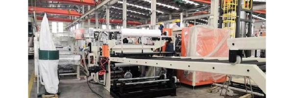 Linha de extrusão de folhas de PMMA ABS de 8 mm de espessura Máquina de extrusão de placa de parafuso único