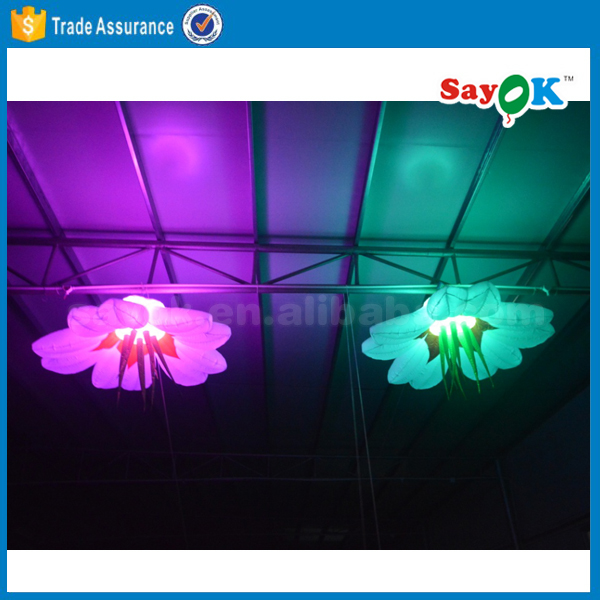 La décoration gonflable d'éclairage d'étape de mariage a mené épouser la fleur gonflable