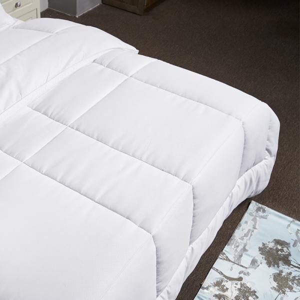 Home All Season Duvet Inner Three - Dimensional Quilt Hotel Customized Logo
