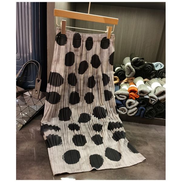 Women's Polisette A-Line Summer Skirt High Waist Printed Slim Velvet Pleated Design Niche Look for Spring and Summer