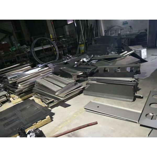 220V Industrial Car Spray Booth With Fiberglass Floor Filter And Exhaust Fan