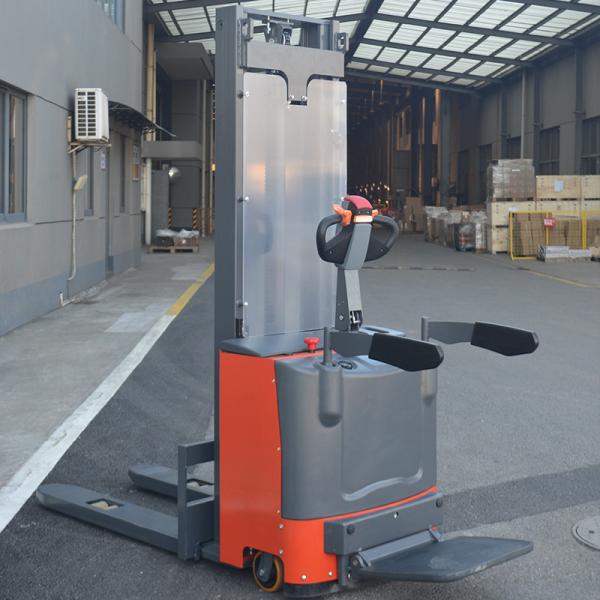 Battery Operated Stacker Electric 2000kg Lifting Height 2600mm