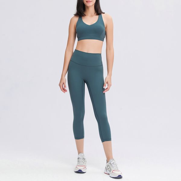 7/8 High Waisted Yoga Leggings Tummy Control Moisture Wicking Mint Green