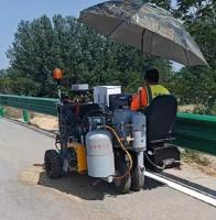 ミニ運転熱可塑性道路線引き三輪車、HTF加熱システム付き