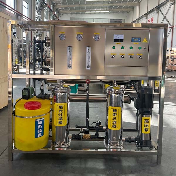 Система очистки воды с большим потоком для всего помещения ПВДФ очищаемая UF мембрана 304 Нержавеющая сталь Система фильтрации воды