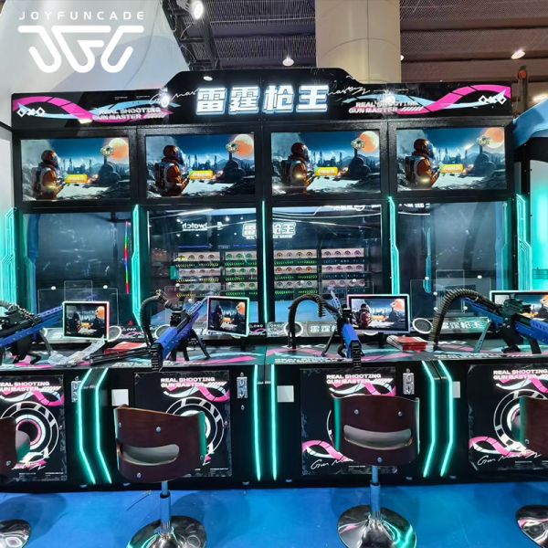 4-Player Real Gun Shooting Game Machine  Commercial Coin-Operated Sports Simulator Sports Q3/Q4 Model Shooting Arcade Machine Live-Fire Simulation Game for FECs
