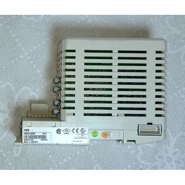 ABB TB820V2 3BSE013208R1 Modulebus Cluster Modem Communication Module