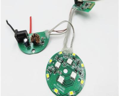 Fabrication de circuits imprimés électroniques SMT