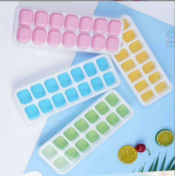 Stocked 14 Cavity Ice Cube Maker Molds with Lids and Bpa Free PP Plastic
