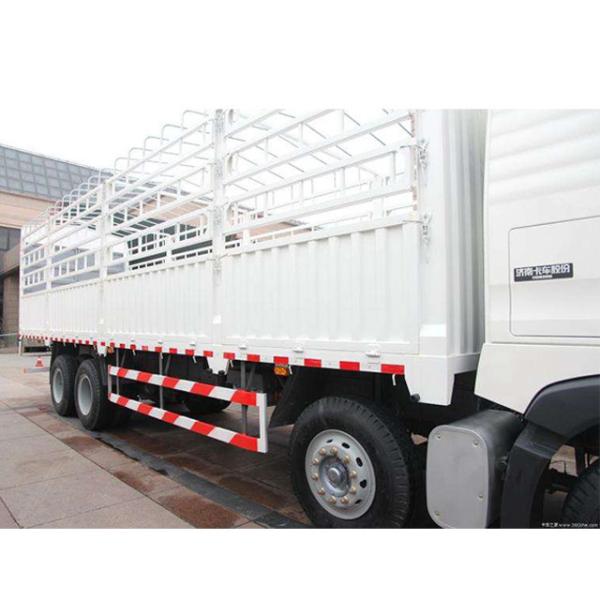 For sale sinotruk HOWO 8*4 stake box lorry 371 hp big volume