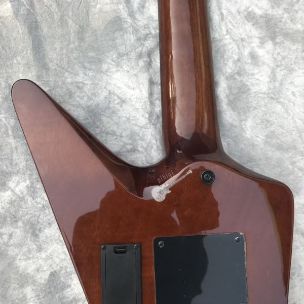 Custom Electric Guitar Brown Rosewood Top Covered Maple Fingerboard 7 Strings Double Swing Customizable Logo