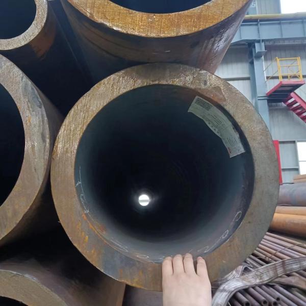 Q235B S355JR Hot Rolled Black Thick Wall ERW Steel Welded Tube For Oil Transportation