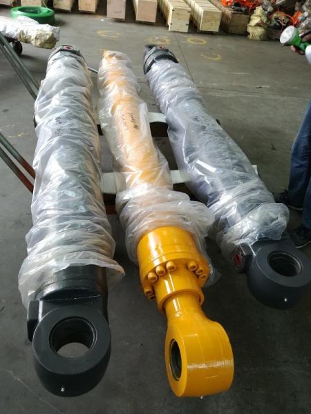 scarifier  hydraulic cylinder rod