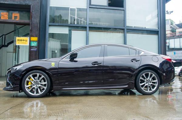 O freio grande Kit Front P60S do carro com porta traseira de Mazda 3 Mazda 6 Mazda forjou 6 compassos de calibre do pistão roda de 18 polegadas 19 polegadas