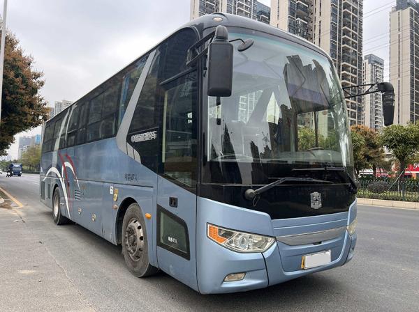 Diesel Manual Used  Bus 47 Seats Euro 4 Emission Standard