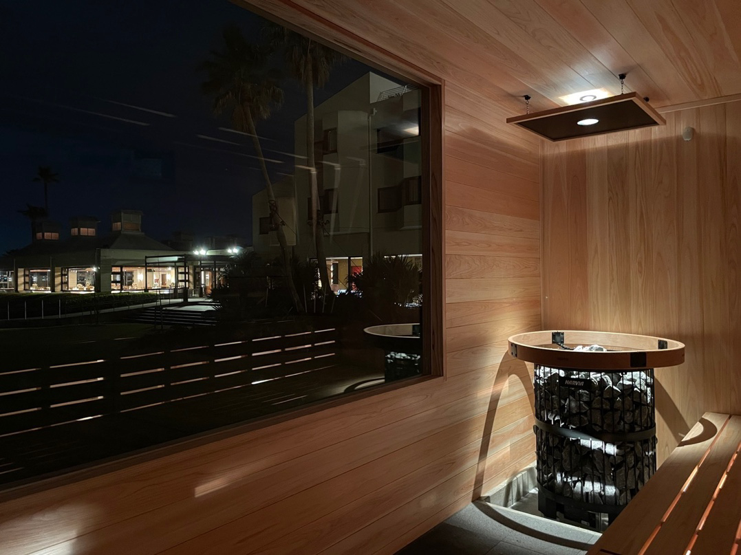 20GP Mobile Sauna Container House Sauna Room Waterproof Insulated Steel Structure for Resort Backyard Spa Relaxation Use