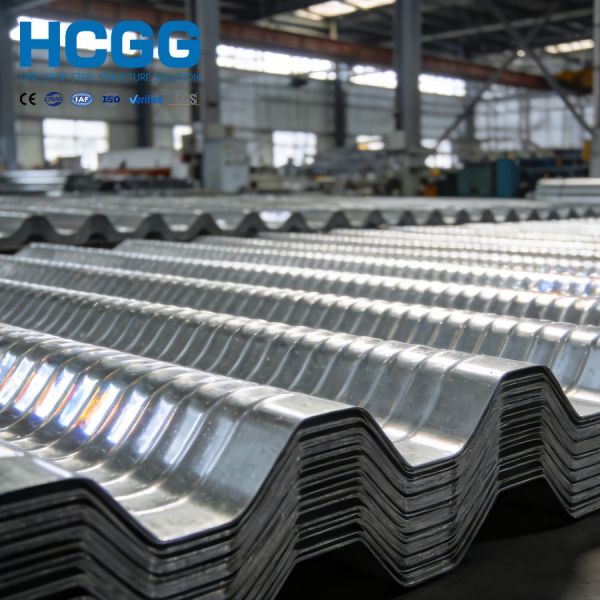 Smooth Hot Dip Galvanized Steel Roofing Panels Thermal Insulation For Building Cladding